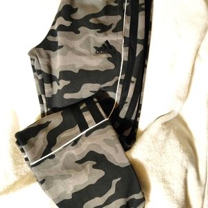 Adidas Boys Fleece pants